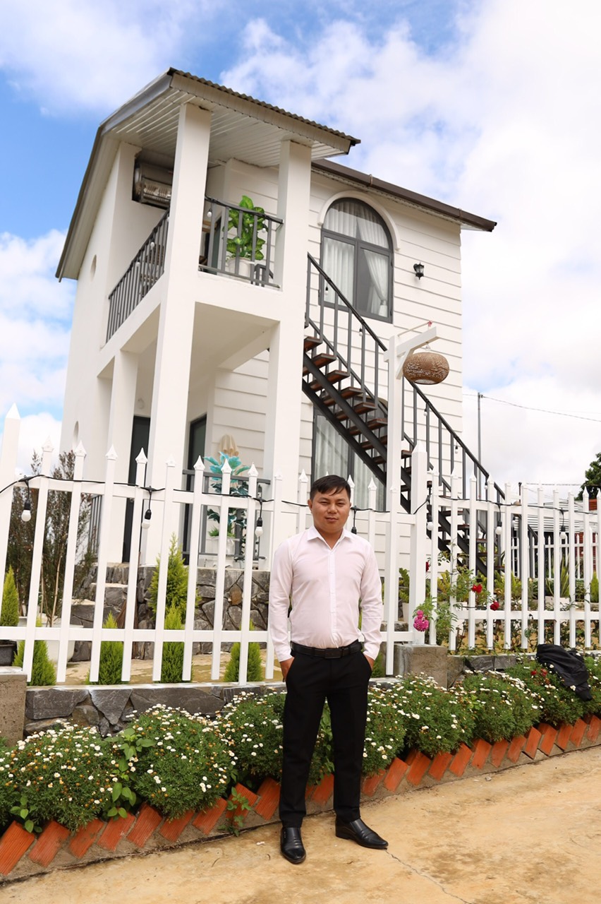 Trần Hoàng Lam
