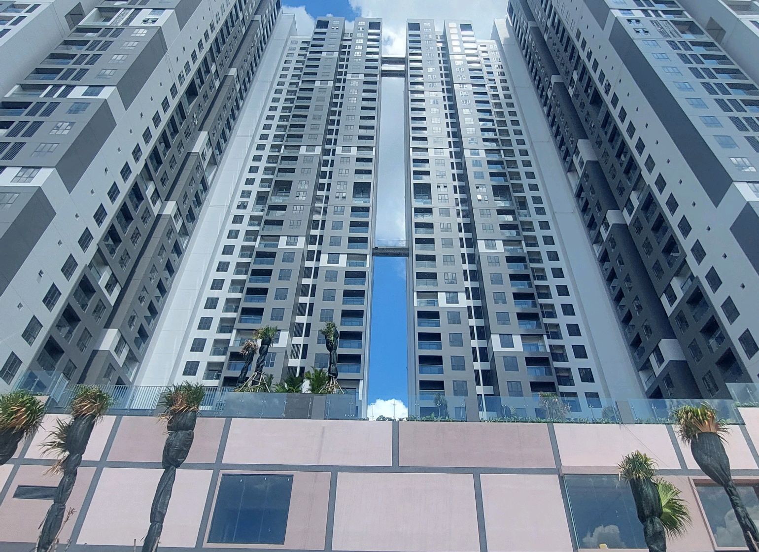 LAM VAN SON