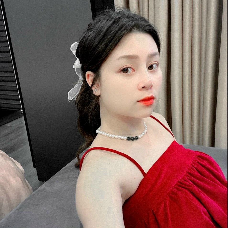 Lê Thị Thu Hằng