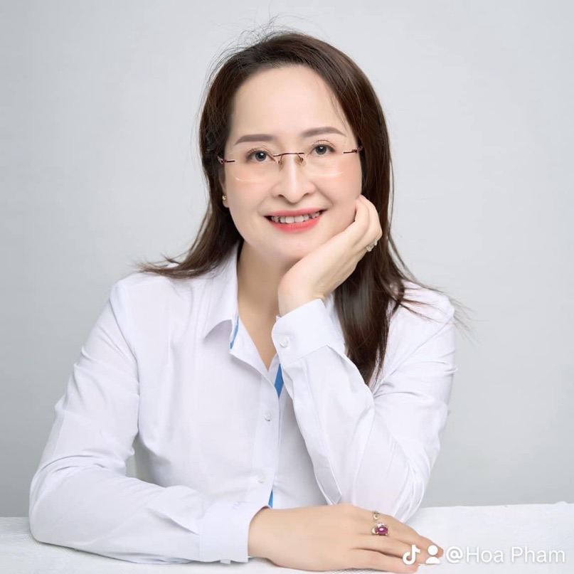 PHẠM THỊ HOA