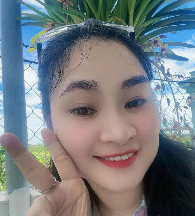 CAO THỊ BÍCH