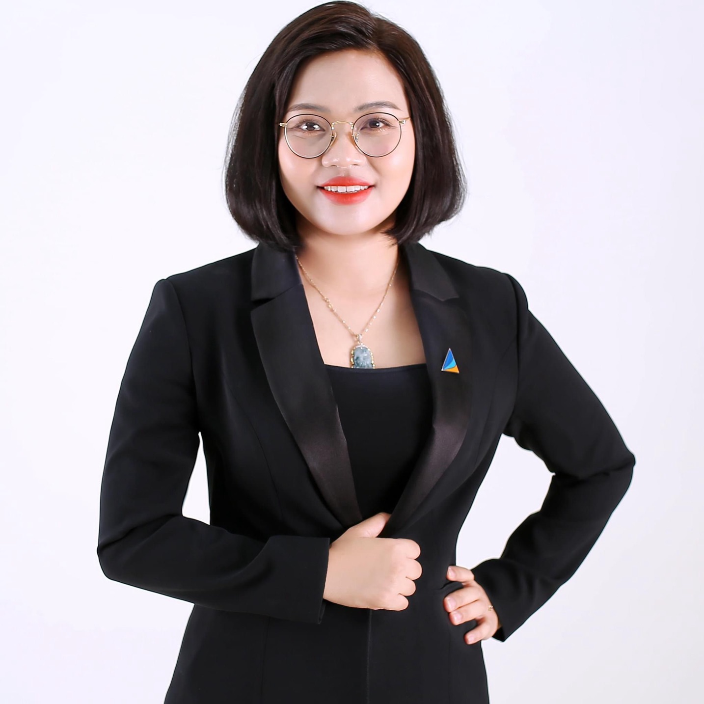 Nguyễn Thuỳ Linh