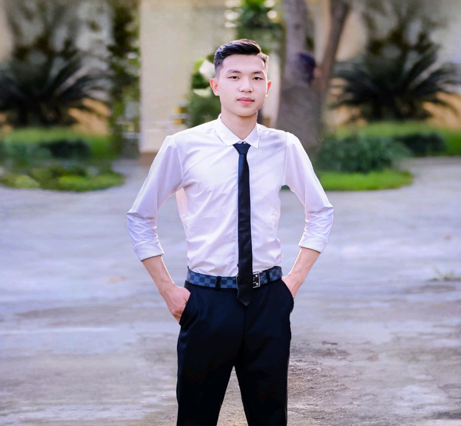 Hoàng Văn Hậu
