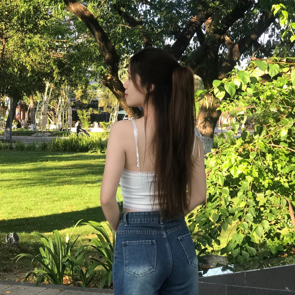Nhi Phạm