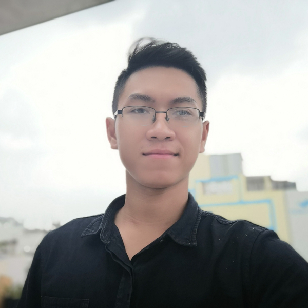 Tiến Trần