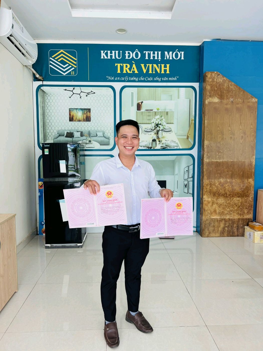 Phạm chí hùng