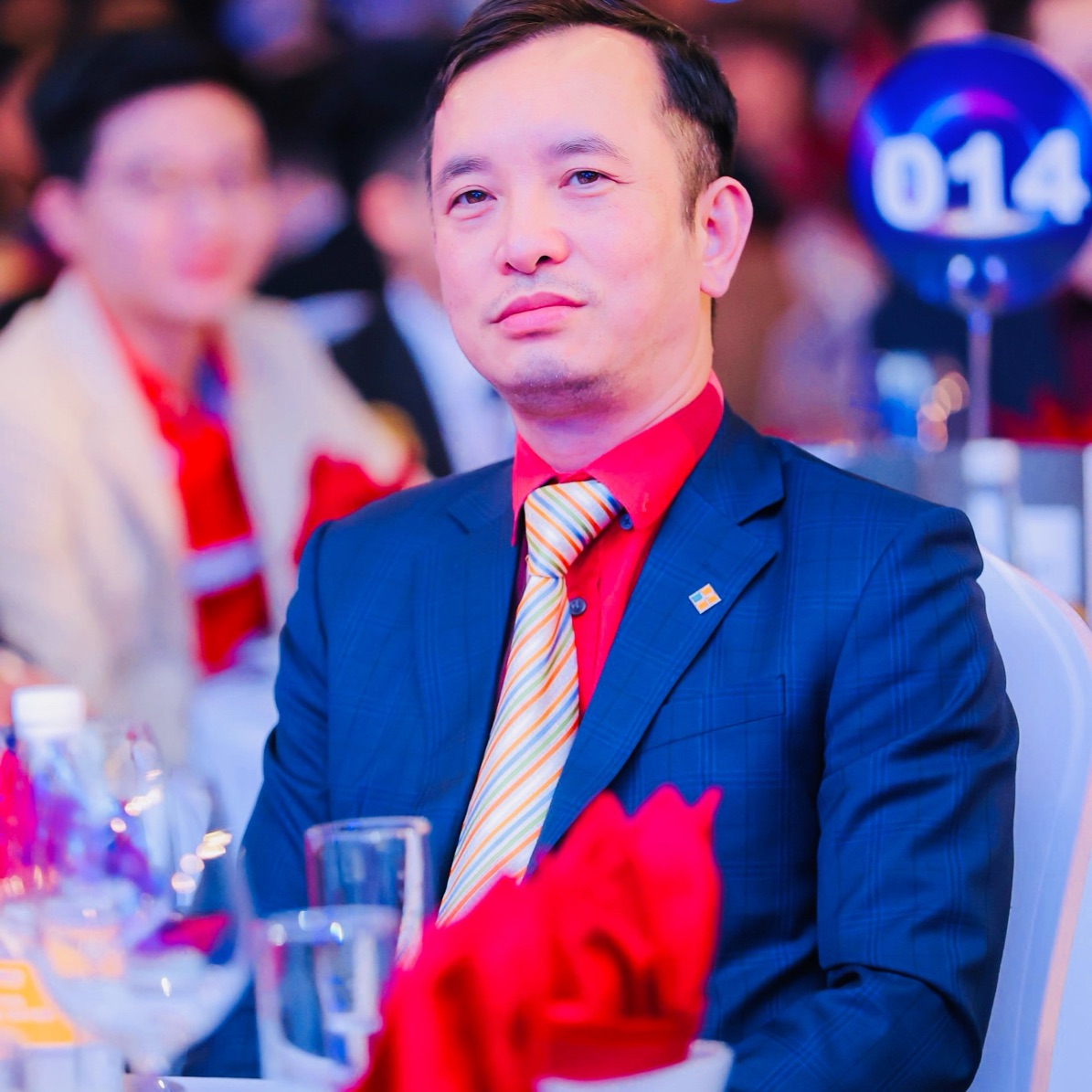 Văn Minh Thưởng