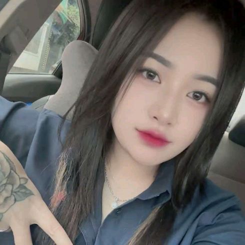 TRẦN THỊ NGA