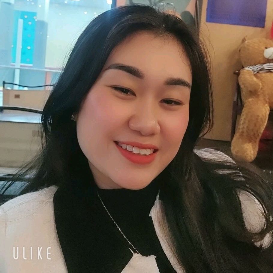 NGUYỄN THÚY HẰNG