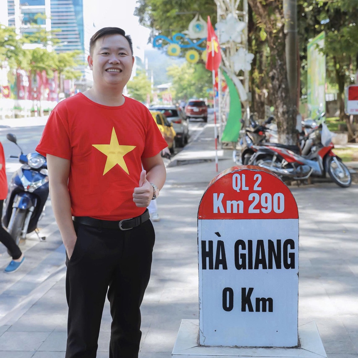 Mr Sang