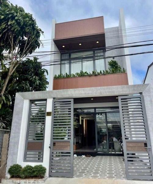 🆘 Giải 🏢 cứu chủ nhà ngộp hạ giá 200tr bán gấp NHÀ LẦU XÂY MỚI NGANG 5X30. TẶNG NỘI THẤT Đường Huỳnh Văn Nghệ, Phường Bửu Long, Thành phố Biên Hoà, Đồng Nai
