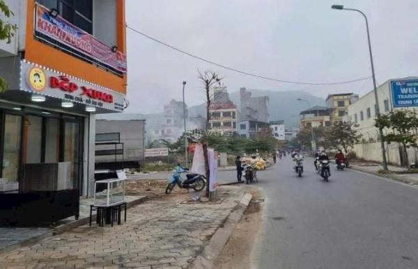 Chủ cần bán Đất nền Dự án 108m² Đường Lãm Làng, Phường Vân Dương, Thành phố Bắc Ninh, Bắc Ninh