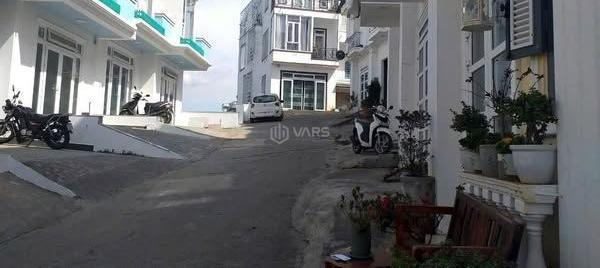 Chủ cần bán Nhà trong hẻm 65m² Đường Nguyễn Trung Trực, Phường 4, Thành phố Đà Lạt, Lâm Đồng