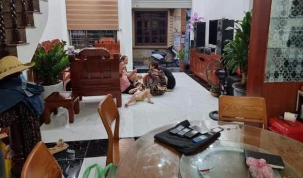 Cần bán Nhà trong hẻm 37m² Phố Tống Duy Tân, Phường Hàng Bông, Quận Hoàn Kiếm, Hà Nội