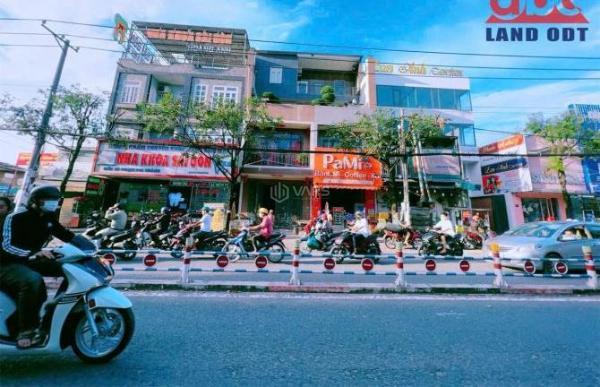 Cho thuê nhà 2lầu 👍 125m2 mặt tiền Đồng Khởi chỉ 14triệu kinh doanh đông đúc . Đường Đồng Khởi, Phường Tân Phong, Thành phố Biên Hoà, Đồng Nai