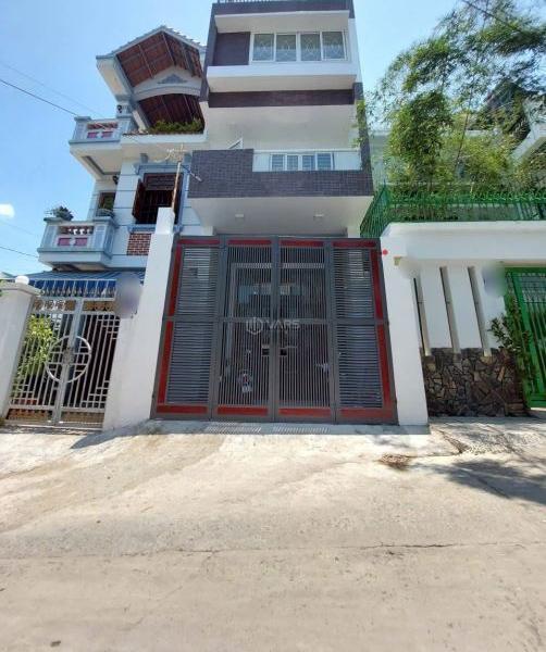 Bán nhà 4 tầng hẻm 5m Lê Hồng Phong 🏣 Phường Phước Hải Hẻm 222 Lê Hồng Phong Phường Phước Hải, Thành phố Nha Trang, Khánh Hòa