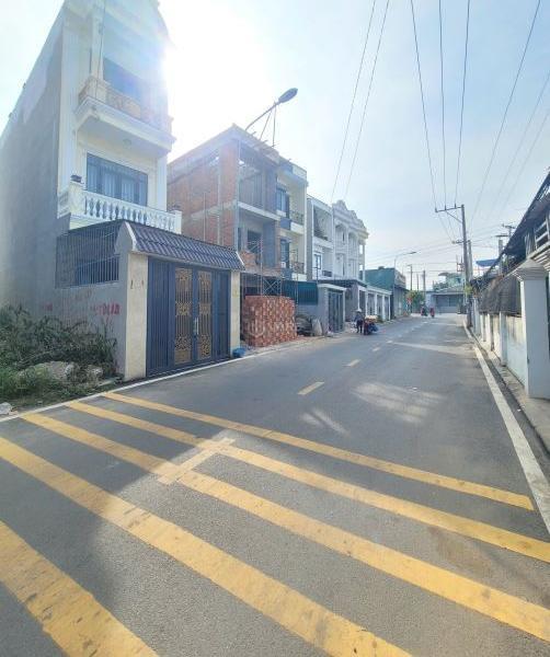 Chủ cần bán Nhà mặt phố 82m² Đường ĐT 743B, Phường Tân Đông Hiệp, Thành phố Dĩ An, Bình Dương