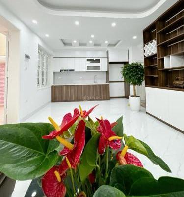 ĐỘI CẤN - TRUNG TÂM BA ĐÌNH - CÁCH Ô TÔ 🔥 20M- NHÀ 2 MẶT TIỀN - SIÊU THOÁNG - 46M2 - 9.8 TỶ Phố Đội cấn, Phường Đội Cấn, Quận Ba Đình, Hà Nội