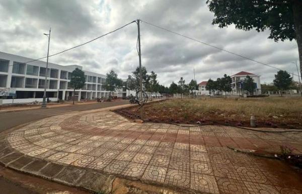 Chủ cần bán Đất nền Dự án 200m² Đường Hà Huy Tập, Phường Tân An, Thành phố Buôn Ma Thuột, Đắk Lắk