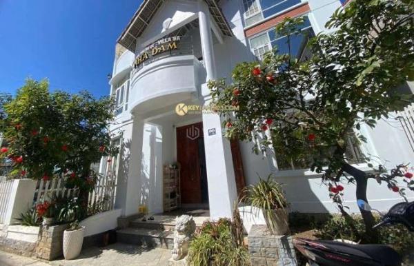 BÁN VILLA SIÊU 💥 XỊN MỊN NGAY TRƯỜNG ĐẠI HỌC ĐÀ LẠT. CÁCH HỒ XUÂN HƯƠNG 1KM Đường Trần Khánh Dư, Phường 8, Thành phố Đà Lạt, Lâm Đồng