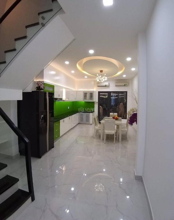 Cần bán Nhà trong hẻm 75m² Hoàng Hoa Thám, Phường 5, Quận Bình Thạnh, Hồ Chí Minh