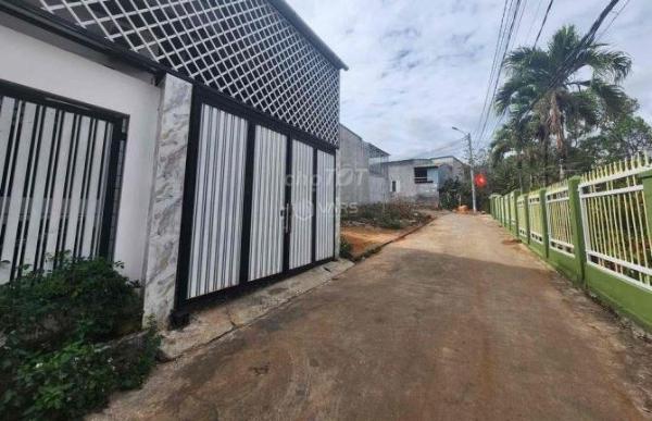 Chủ cần bán Đất nền riêng lẻ 452m² Đường Nguyễn Trường Tộ, Phường Ea Tam, Thành phố Buôn Ma Thuột, Đắk Lắk