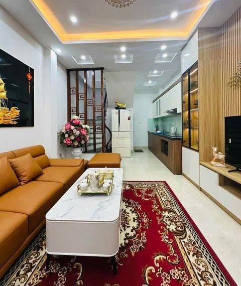 Chủ cần bán Nhà trong hẻm 35m² Cổ Linh Đường Cổ Linh, Phường Long Biên, Quận Long Biên, Hà Nội