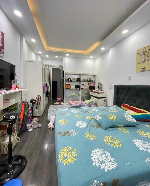 Cần bán Nhà trong hẻm 53m² Phường 12, Quận 10, Hồ Chí Minh