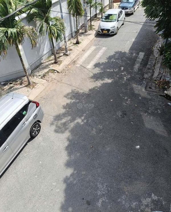 Nhà thu nhập 30 tr/th 370m2 chỉ 14 tỷ, phú thuận, q7 🏤 nhà c4 dẫy nhà trọ, Phường Phú Thuận, Quận 7, Hồ Chí Minh