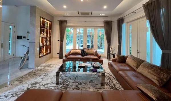Cần bán Nhà trong hẻm 368m² Đường Lạc Long Quân, Phường Nghĩa Đô, Quận Cầu Giấy, Hà Nội