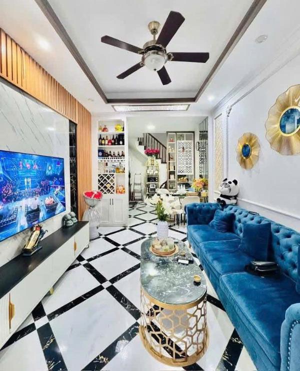 Chủ cần bán Đất nền riêng lẻ 100m² Phường Quan Hoa, Quận Cầu Giấy, Hà Nội