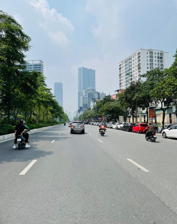 Bán Nhà trong hẻm 380m² Phường Liễu Giai, Quận Ba Đình, Hà Nội