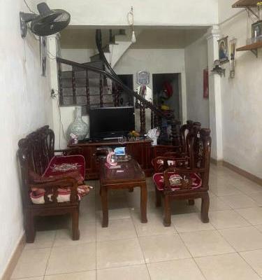Chủ cho thuê Nhà trong hẻm 42m² Đường Trần Nhân Tông, Phường Năng Tĩnh, Thành phố Nam Định, Nam Định