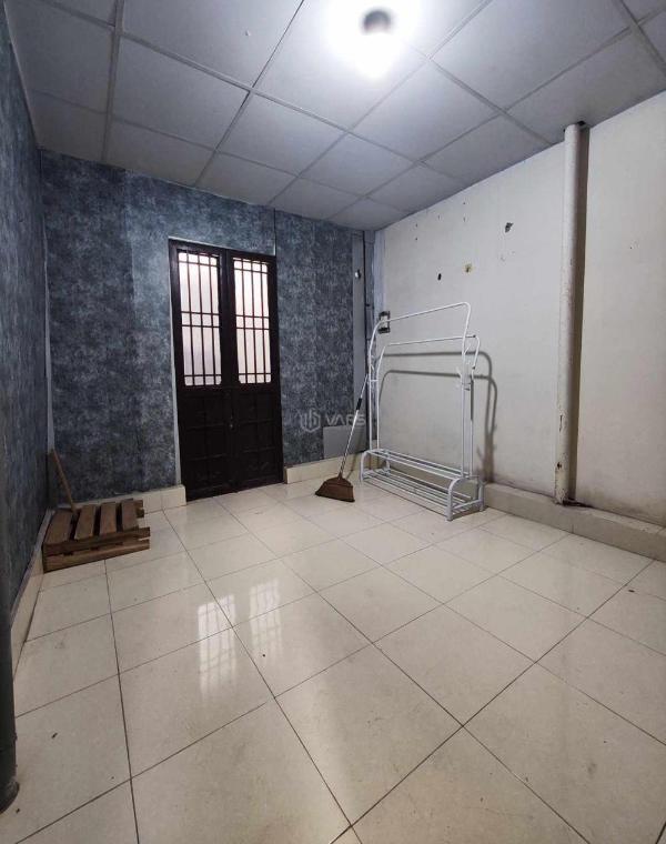 Cho thuê nhà nguyên căn phố tôn đức thắng, đống đa, cực gần 🏠 phố, chỉ 4.2 triệu Phường Hàng Bột, Quận Đống Đa, Hà Nội