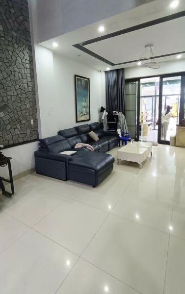 BÁN NHÀ LÔ GÓC MẶT PHỐ PHAN BÁ 🏬 PHIẾN - HOÀNG SA, SÁT BIỂN MÂN THÁI - GIÁ CHỈ HƠN 9 TỶ Đường Phan Bá Phiến, Phường Mân Thái, Quận Sơn Trà, Đà Nẵng