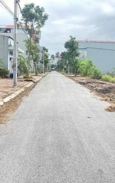 Chủ cần bán Đất nền riêng lẻ 100m² Xã Song Khê, Thành phố Bắc Giang, Bắc Giang