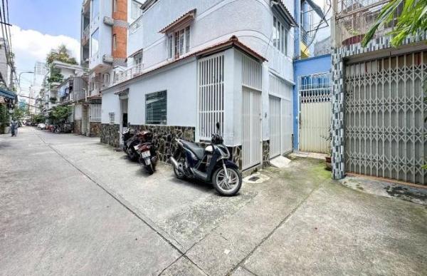 Chủ cần bán Nhà trong hẻm 50m² Đường Trần Hưng Đạo, Phường Cầu Kho, Quận 1, Hồ Chí Minh