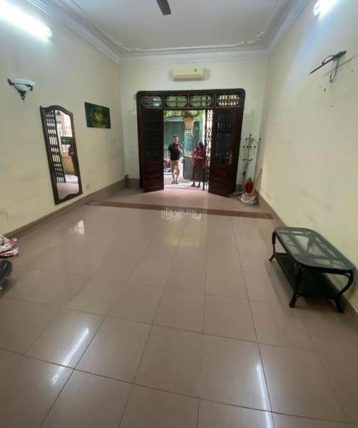 Cho thuê Nhà trong hẻm 55m² Đường Trần Cung, Phường Cổ Nhuế 1, Quận Bắc Từ Liêm, Hà Nội