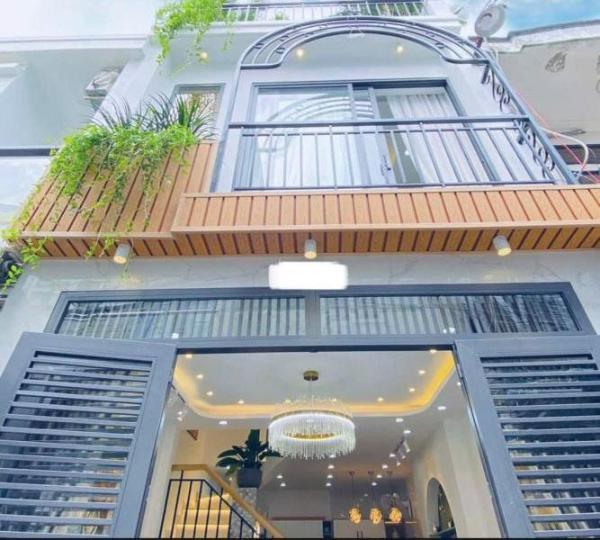 Cần bán Nhà trong hẻm 52m² Đường Hậu Giang, Phường 6, Quận 6, Hồ Chí Minh
