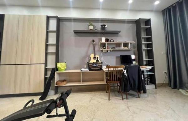 BÁN GẤP NHÀ VÕ CHÍ CÔNG OTO 7 CHỖ ĐỖ CỔNG DT45m2*5TẦNG NHÀ MỚI Ở LUÔN. CHỈ 🌊 8.8 TỶ Đường Võ Chí Công, Phường Nghĩa Đô, Quận Cầu Giấy, Hà Nội