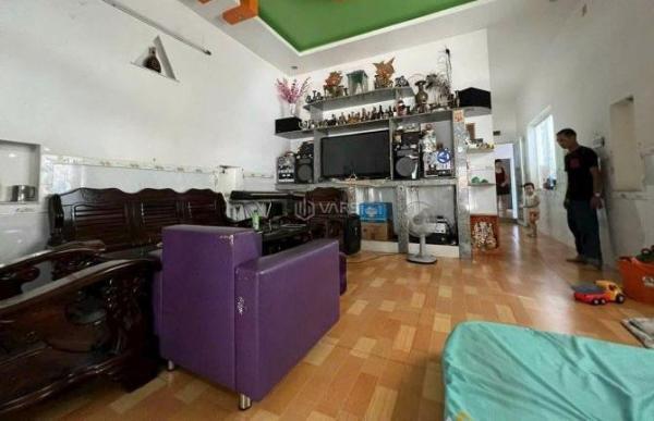 Giá cực rẻ..chỉ 11 tỷ. Bán nhà 2 lầu mặt tiền P. Quang Vinh, BH. 🏣 7x23m. Sổ đỏ có hoàn công Đường Hồ Văn Đại, Phường Quang Vinh, Thành phố Biên Hoà, Đồng Nai