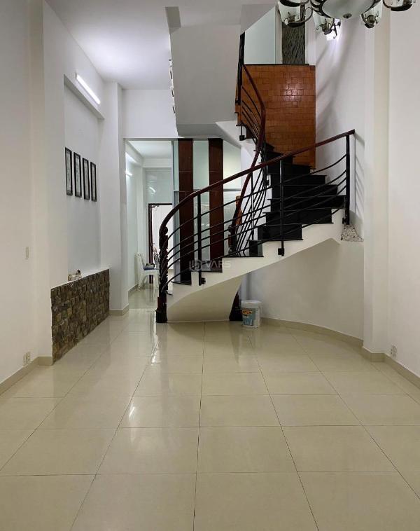 Bán nhà quận 🏘️ 11 (hxh hòa bình); 4x18m;2 lầu; 6 pn; 4wc; sổ hồng; 7,8 tỷ Phường 5, Quận 11, Hồ Chí Minh