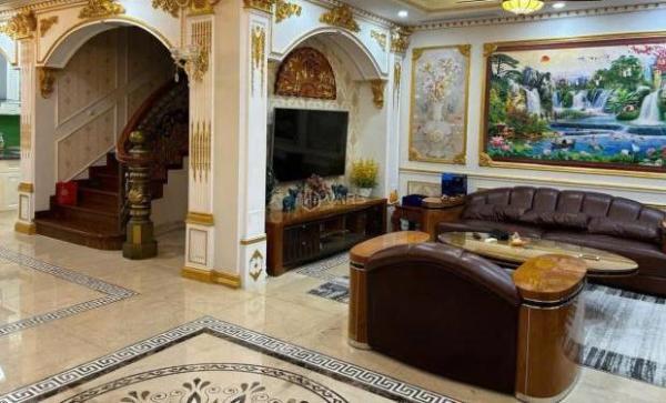 🔰BÁN BIỆT THỰ LÀNG QUỐC TẾ THĂNG LONG DỊCH VỌNG CẦU GIẤY 205 M2, 4 🔥 TẦNG, MT 10M. Phố Chùa Hà, Phường Dịch Vọng, Quận Cầu Giấy, Hà Nội