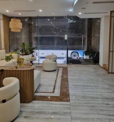 Cho thuê Nhà mặt phố 100m² Phố Mai Hắc Đế, Phường Bùi Thị Xuân, Quận Hai Bà Trưng, Hà Nội