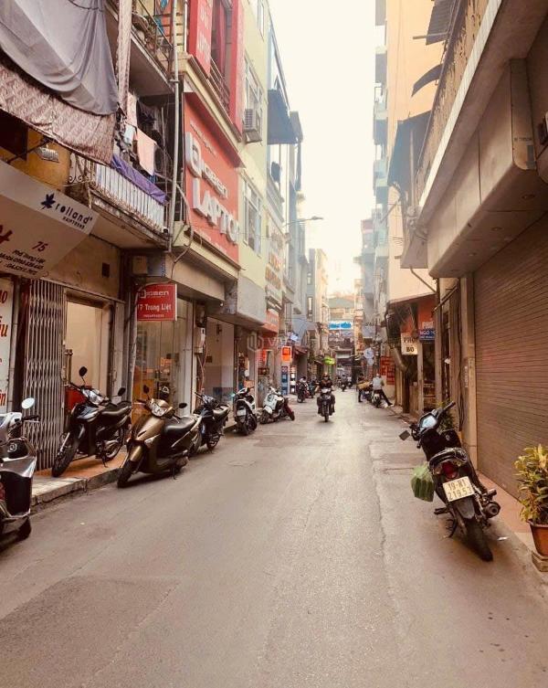 Cần bán Nhà mặt phố 35m² Phường Trung Liệt, Quận Đống Đa, Hà Nội