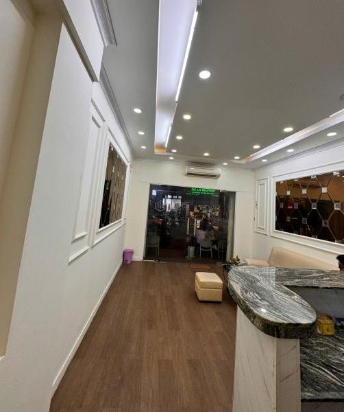 Cho thuê Nhà trong hẻm 250m² Đường Cách Mạng Tháng 8, Phường 12, Quận 10, Hồ Chí Minh