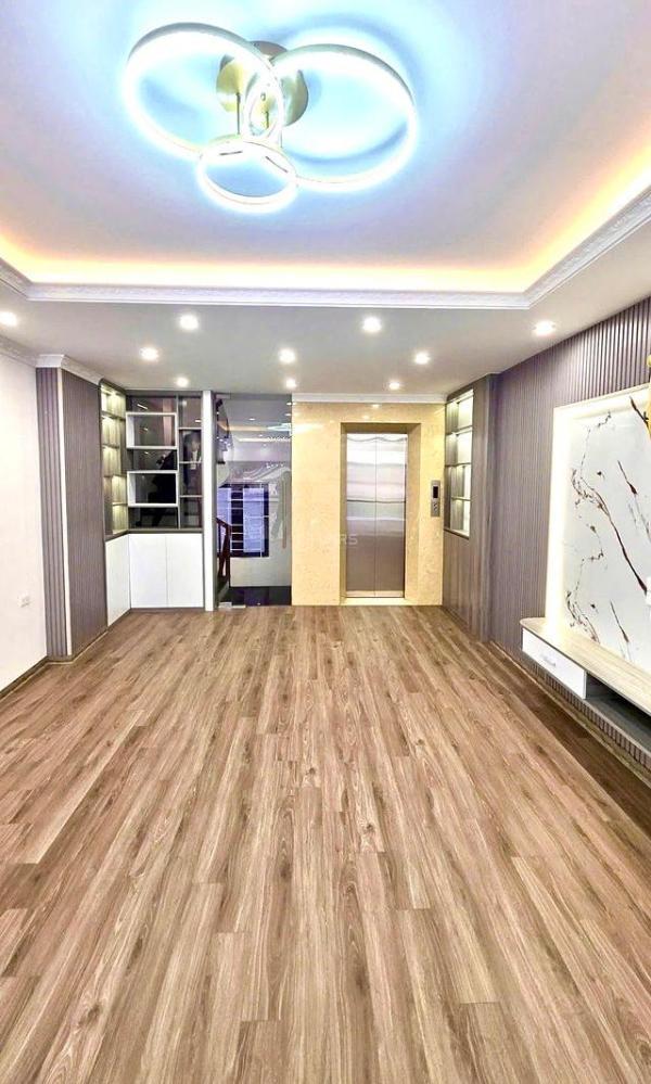 Bán Nhà mặt phố 52m² Phường Hoàng Văn Thụ, Quận Hoàng Mai, Hà Nội