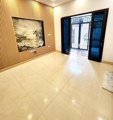 BÁN NHÀ NGUYỄN VĂN 🌊 CỪ LONG BIÊN , Diện tích 50m² , Mặt tiền 3,6m , Giá 6,3 tỷ (TL) Đường Nguyễn Văn Cừ, Phường Gia Thụy, Quận Long Biên, Hà Nội
