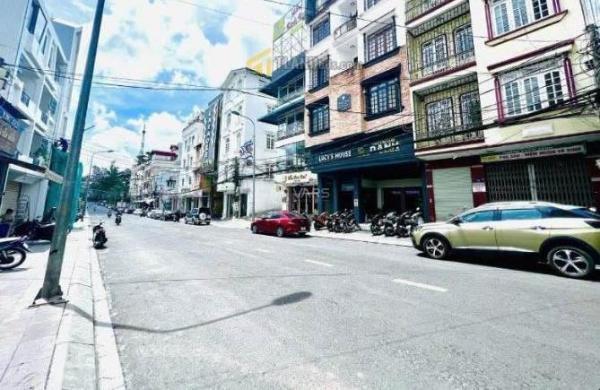 Cần bán Nhà mặt phố 59m² Đường Nguyễn Văn Trỗi, Phường 2, Thành phố Đà Lạt, Lâm Đồng