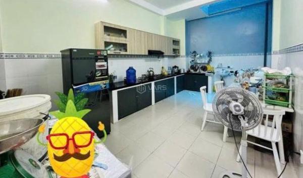 Cần bán Nhà trong hẻm 54m² Đường Trần Quang Diệu, Phường 14, Quận 3, Hồ Chí Minh
